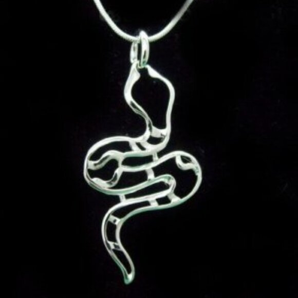 Sterling Silver 925 Snake Pendant Necklace - NEW - Picture 1 of 4